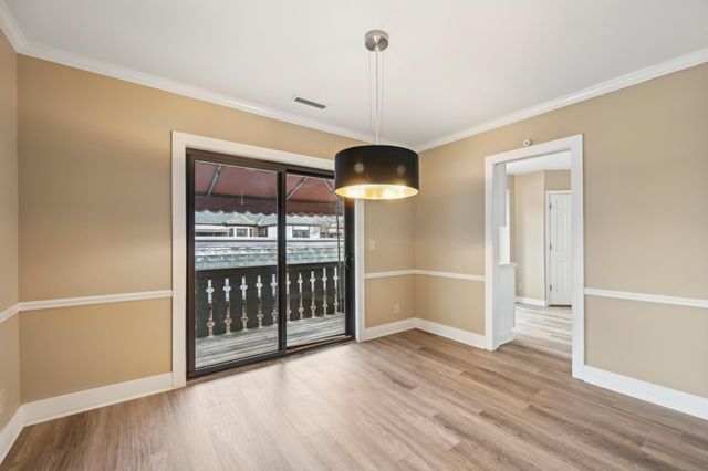 3526 Rue De Fleur, Columbus, OH 43221