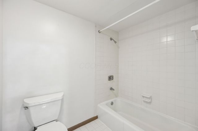 3526 Rue De Fleur, Columbus, OH 43221