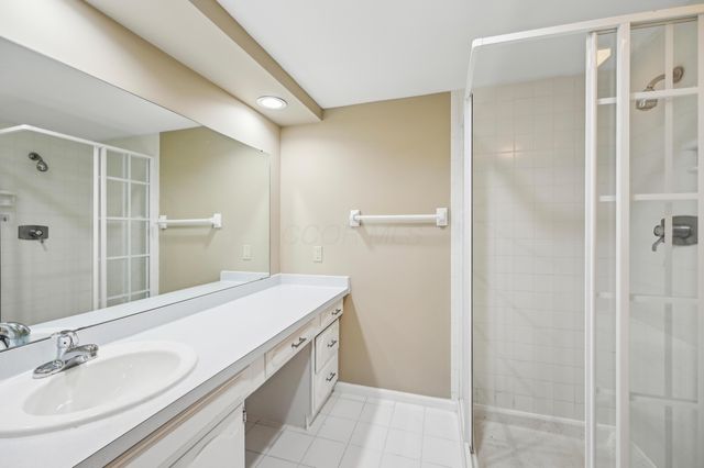 3526 Rue De Fleur, Columbus, OH 43221