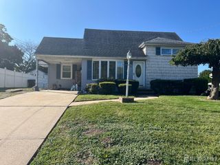 24 Hillsdale Road, East Brunswick, NJ 08816