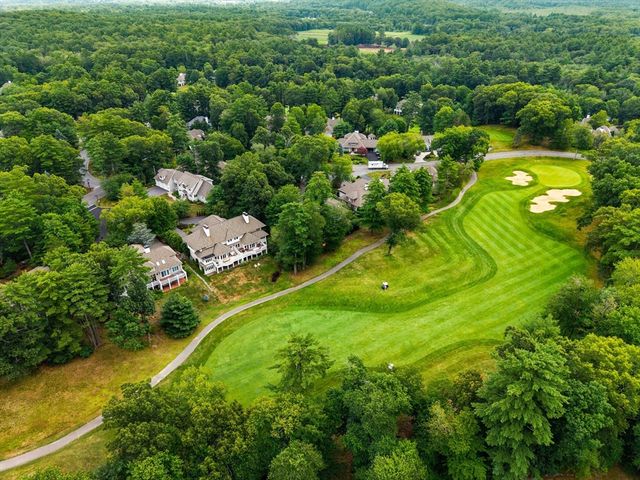 204 Country Club Way, Ipswich, MA 01938