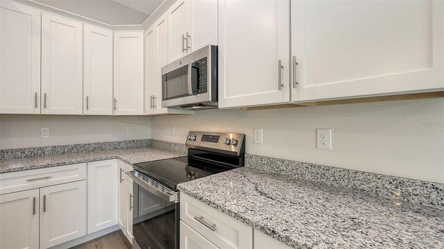 2930 RIVER RUN WAY, Bradenton, FL 34208