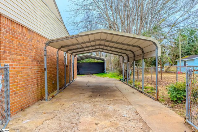 6 Crofton Drive, Greenville, SC 29605