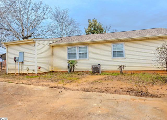 6 Crofton Drive, Greenville, SC 29605