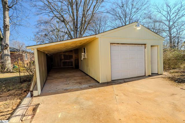 6 Crofton Drive, Greenville, SC 29605