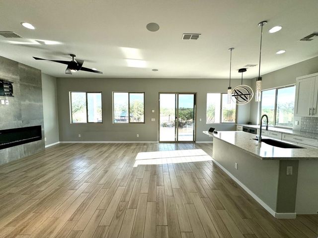 27309 N 136th Street, Scottsdale, AZ 85262