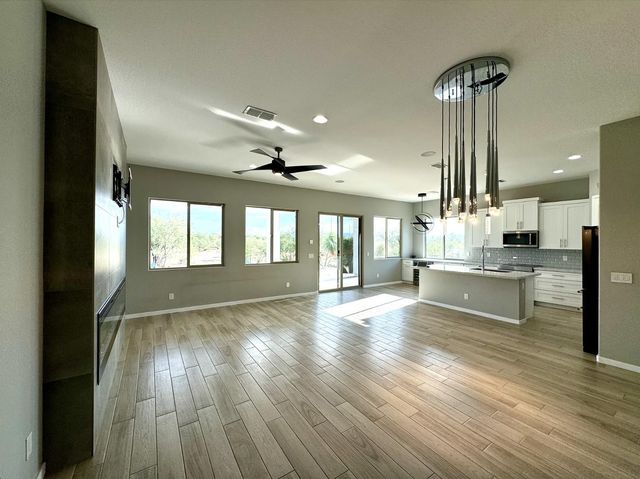 27309 N 136th Street, Scottsdale, AZ 85262