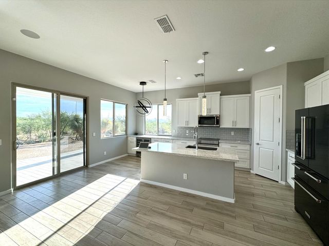 27309 N 136th Street, Scottsdale, AZ 85262