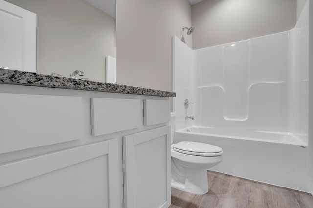 9407 E Hurst St, Wichita, KS 67210