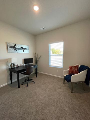 9407 E Hurst St, Wichita, KS 67210