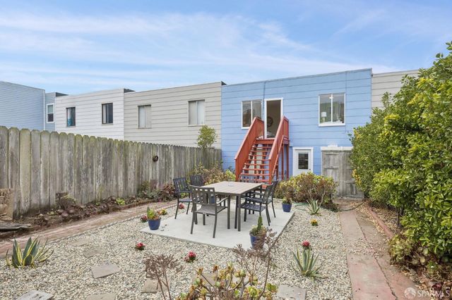 2154 41st Avenue, San Francisco, CA 94116