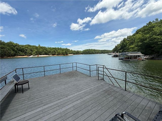 681 Chestatee Point, Dawsonville, GA 30534