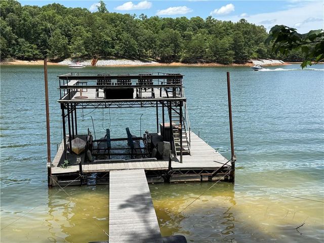 681 Chestatee Point, Dawsonville, GA 30534
