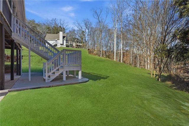 681 Chestatee Point, Dawsonville, GA 30534