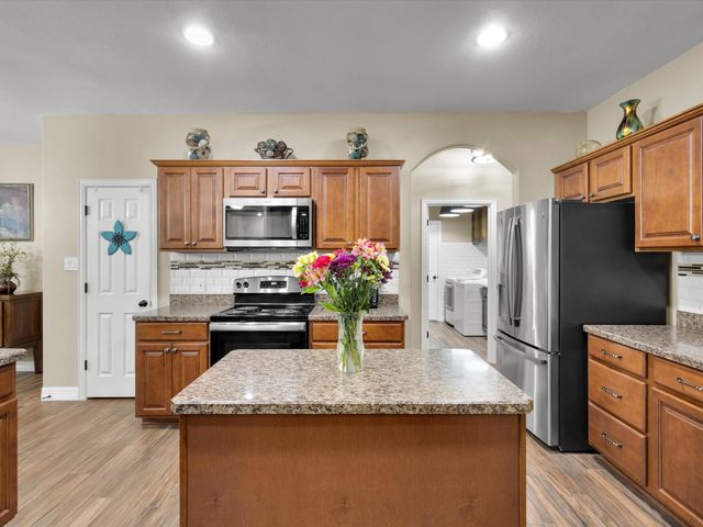 270 Pecan Hollow Circle, Anna, TX 75409