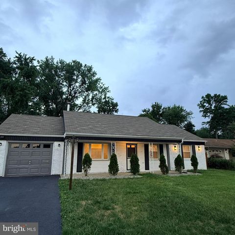 59 NORTHAMPTON DR, Willingboro, NJ 08046