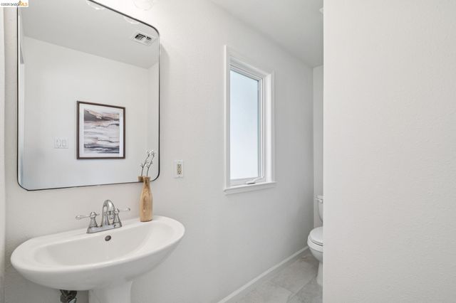 387 Gladys Dr, Pleasant Hill, CA 94523