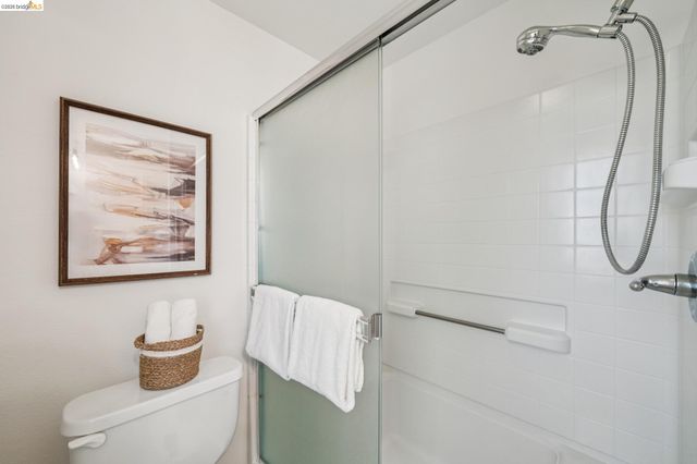 387 Gladys Dr, Pleasant Hill, CA 94523
