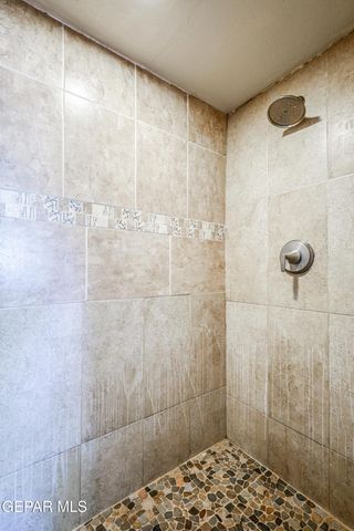 9724 STAUBACH Drive, El Paso, TX 79927