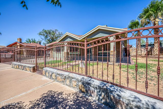 9724 STAUBACH Drive, El Paso, TX 79927