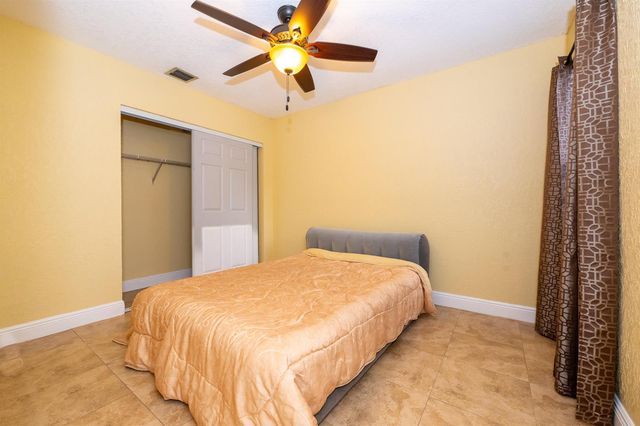 6020 NW 3rd Street 6020, Margate, FL 33063