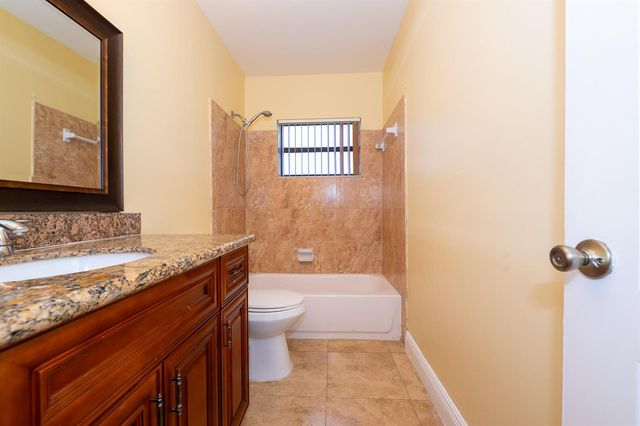 6020 NW 3rd Street 6020, Margate, FL 33063