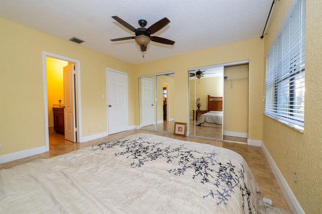6020 NW 3rd Street 6020, Margate, FL 33063