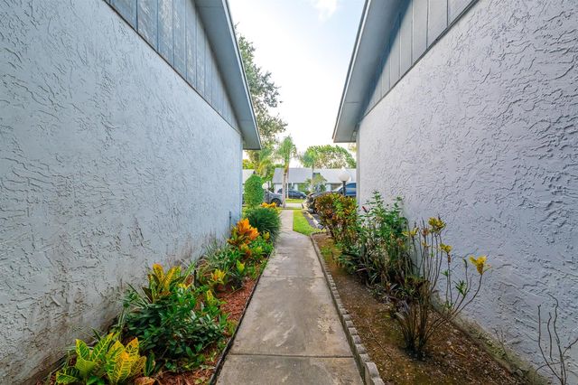 6020 NW 3rd Street 6020, Margate, FL 33063