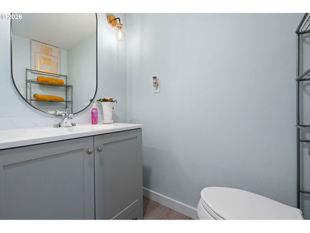 1709 Ne 78th St 16, Vancouver, WA 98665