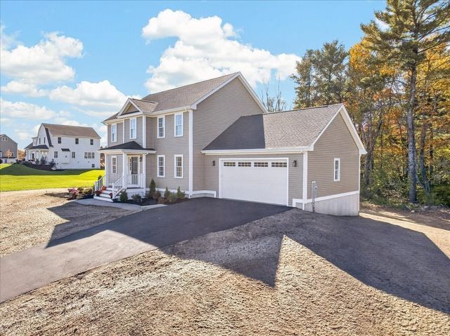 49 Thompson St, Middleboro, MA 02346
