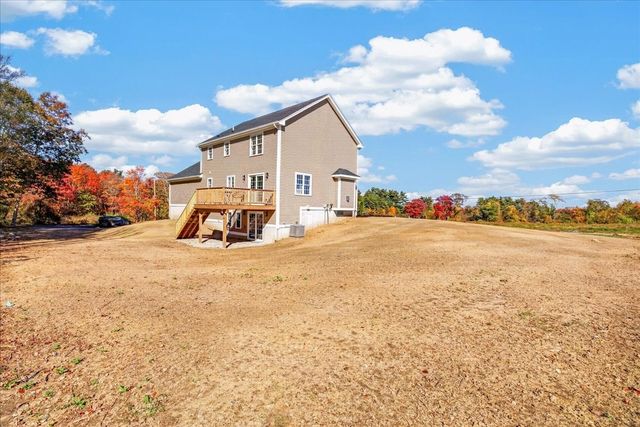 49 Thompson St, Middleboro, MA 02346