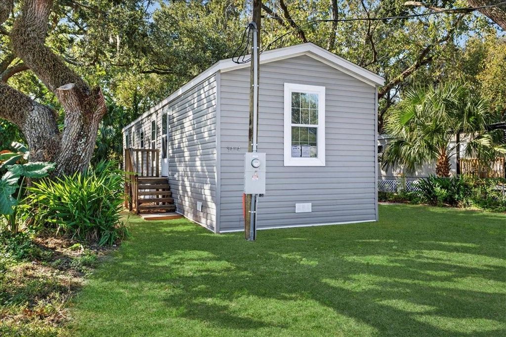 9404 LORAS STREET, New Port Richey, FL 34654