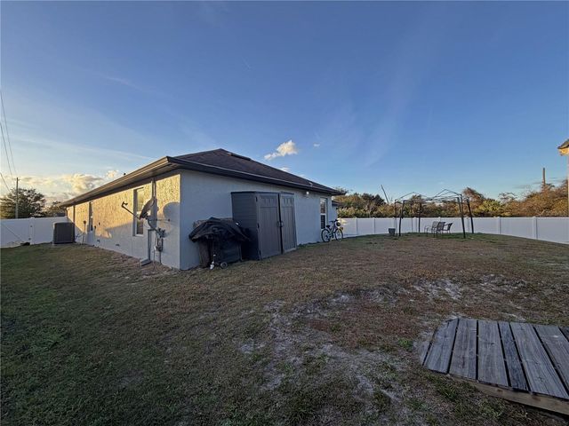 2933 JEWEL AVENUE, Deltona, FL 32738