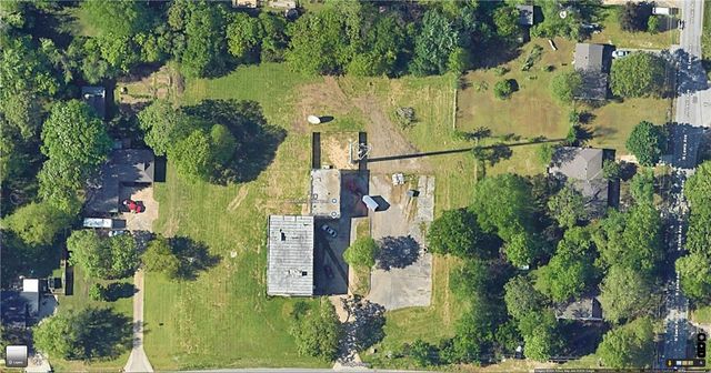 1716 W Holly Street, Fayetteville, AR 72703
