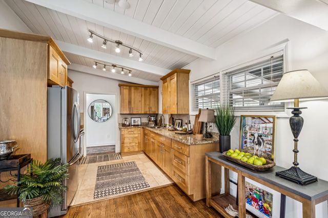 2347 Drew Valley Road NE, Brookhaven, GA 30319