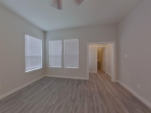9835 Willow Creek Commerce Drive 217, Tomball, TX 77375