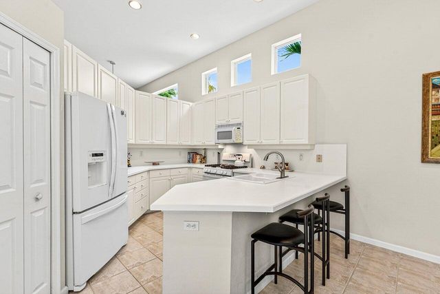 201 Sunset Bay Court, Palm Beach Gardens, FL 33418