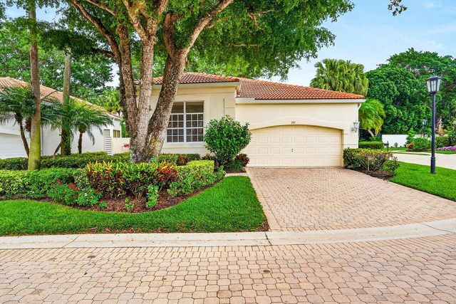 201 Sunset Bay Court, Palm Beach Gardens, FL 33418