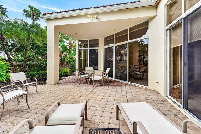 201 Sunset Bay Court, Palm Beach Gardens, FL 33418