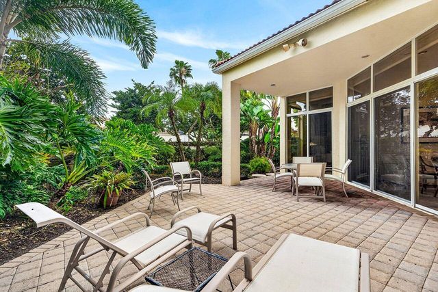 201 Sunset Bay Court, Palm Beach Gardens, FL 33418