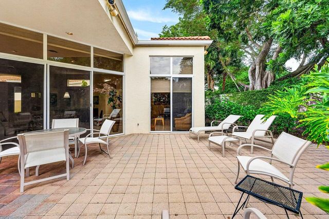 201 Sunset Bay Court, Palm Beach Gardens, FL 33418