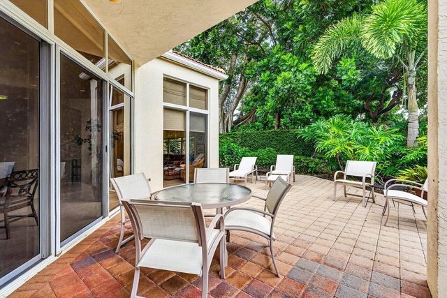 201 Sunset Bay Court, Palm Beach Gardens, FL 33418
