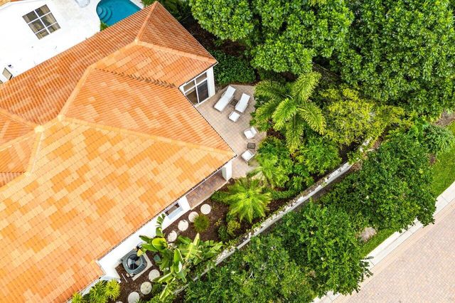 201 Sunset Bay Court, Palm Beach Gardens, FL 33418