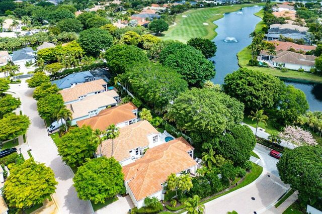 201 Sunset Bay Court, Palm Beach Gardens, FL 33418