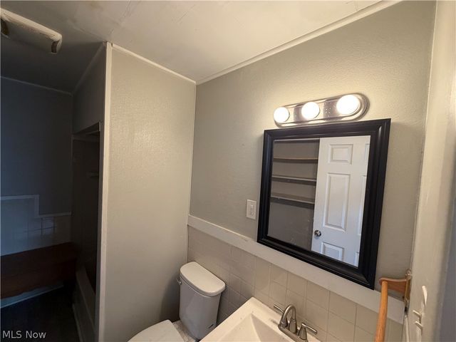 3308 W 90th Street, Cleveland, OH 44102