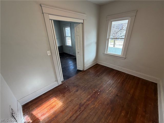 3308 W 90th Street, Cleveland, OH 44102