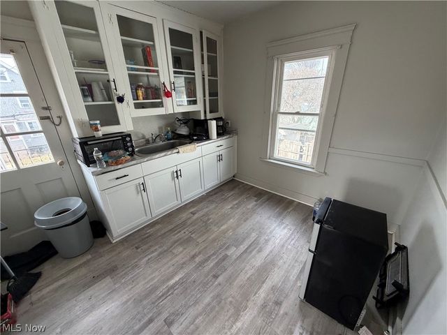 3308 W 90th Street, Cleveland, OH 44102