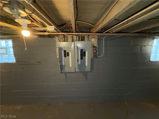 3308 W 90th Street, Cleveland, OH 44102