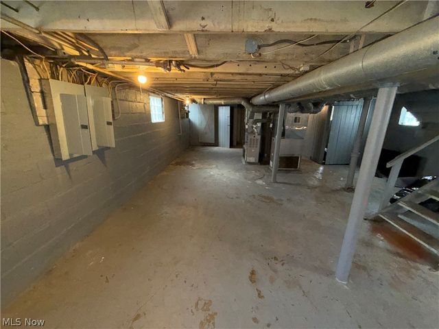 3308 W 90th Street, Cleveland, OH 44102