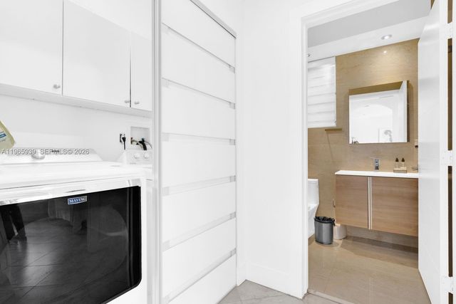 10824 NW 84th St 10824, Doral, FL 33178